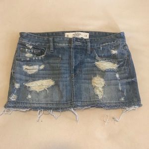 Abercrombie Distress Jean Mini Skirt 00